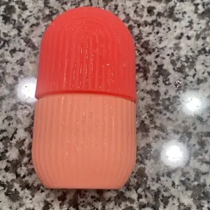 Product Review of Ice Face Roller, DIY Face Massage Roller, Facial Ice Roller for Face, Eyes & Joints, Ice Compress Skin Care Tool for Women & Men, Facial Care Tools from N**💕