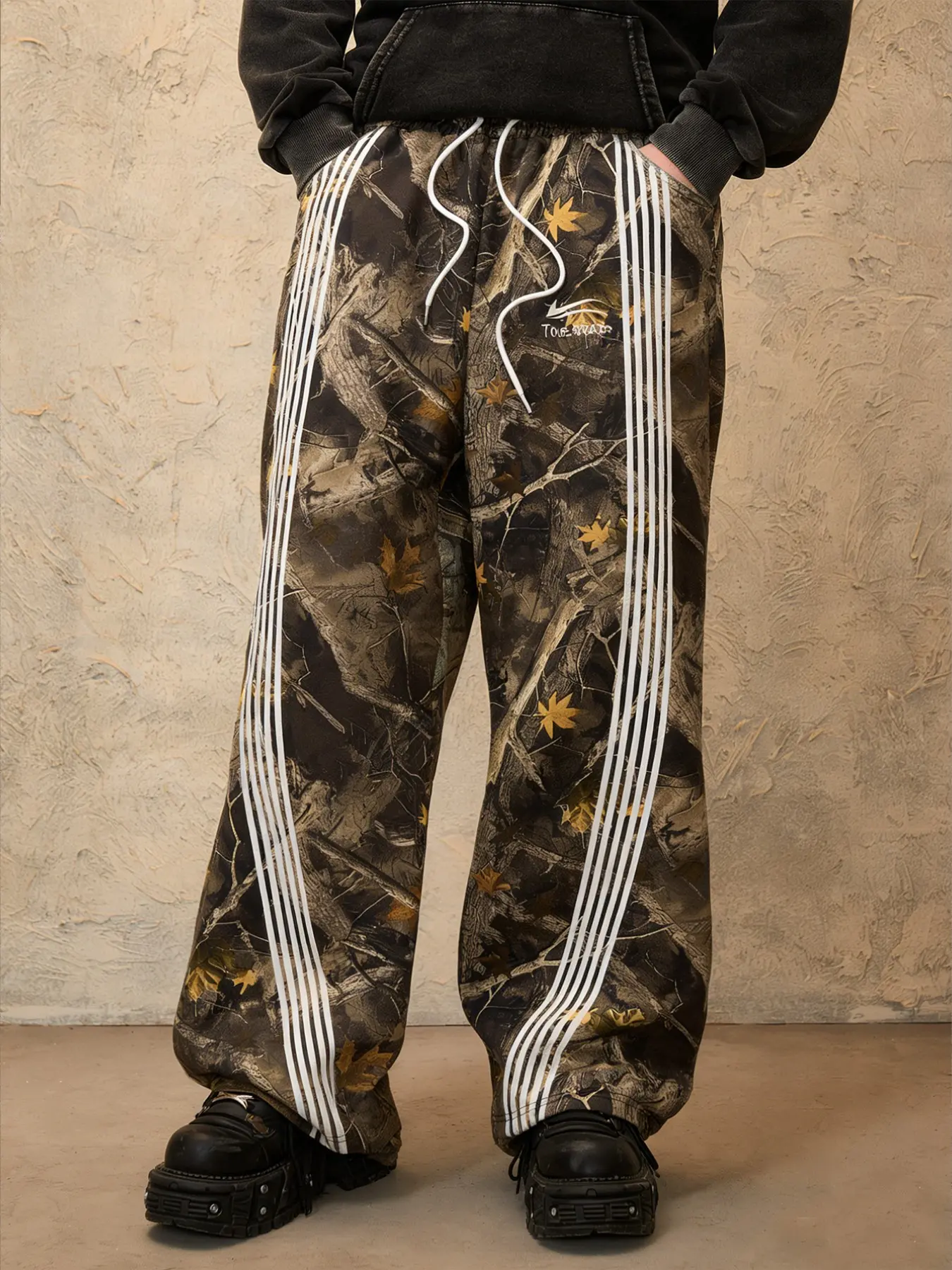 Vintage Loose Fit Oversized Striped Pants, Unisex Street Style, Comfortable Sporty Long Trouser Pants, Casual Trousers, Casual All Seasons, Inspired by 90s Fashion, Streetwear