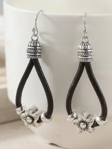 Boho Leather Earrings Vintage Ethnic Carved Flower Dangle Jewelry for Women, Elegant Copper Chain, All Seasons Gift