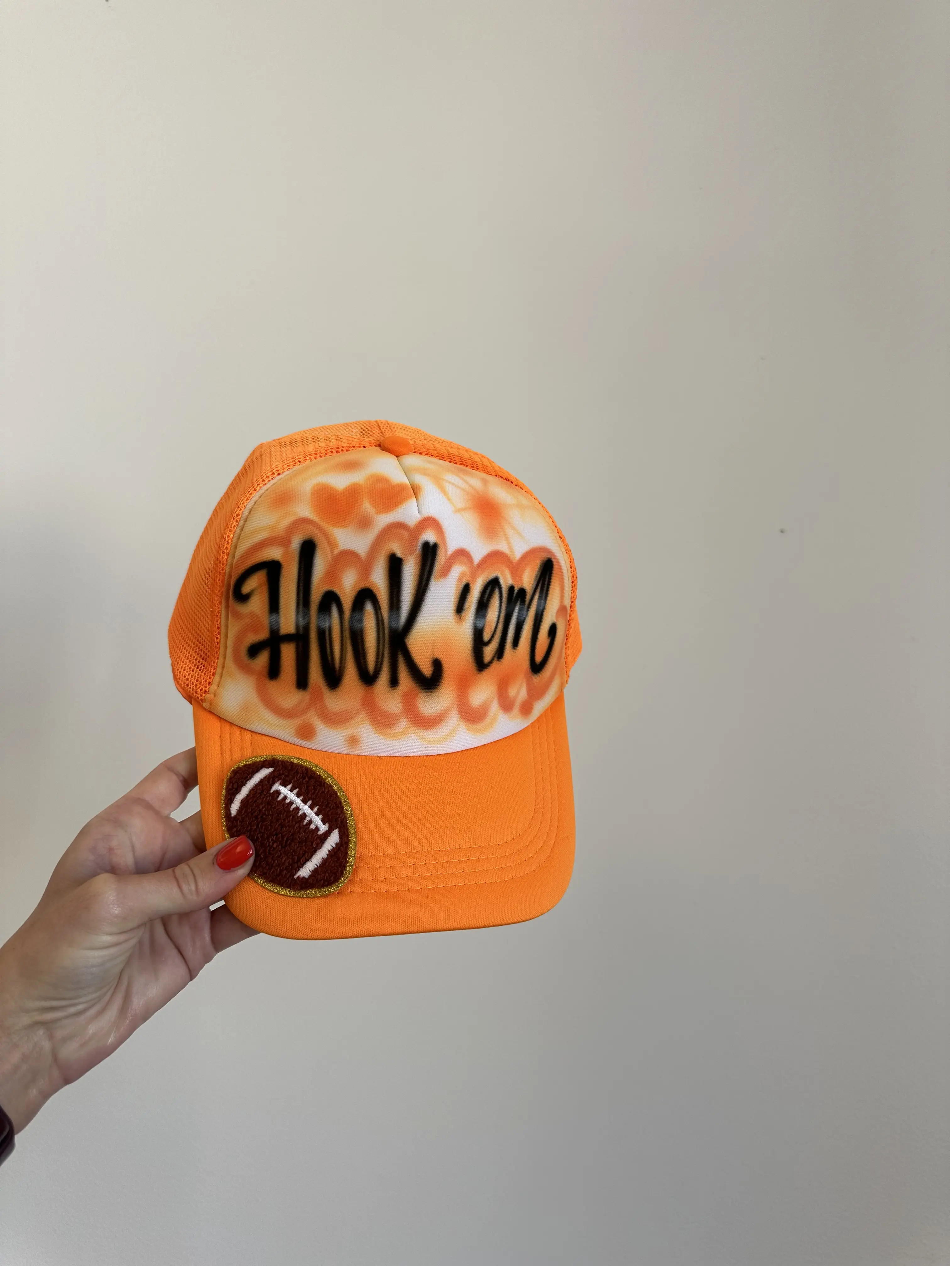Custom Airbrush Game Day Tracker Hat - Hook 'Em Horns Design, Adjustable Mesh Back, Lightweight & Breathable, Hand-Painted, Fully Customizable for College Fans & Tailgates