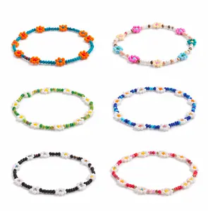 🌸 Colorful Daisy Beaded Bracelets – Cute & Trendy Collection ✨