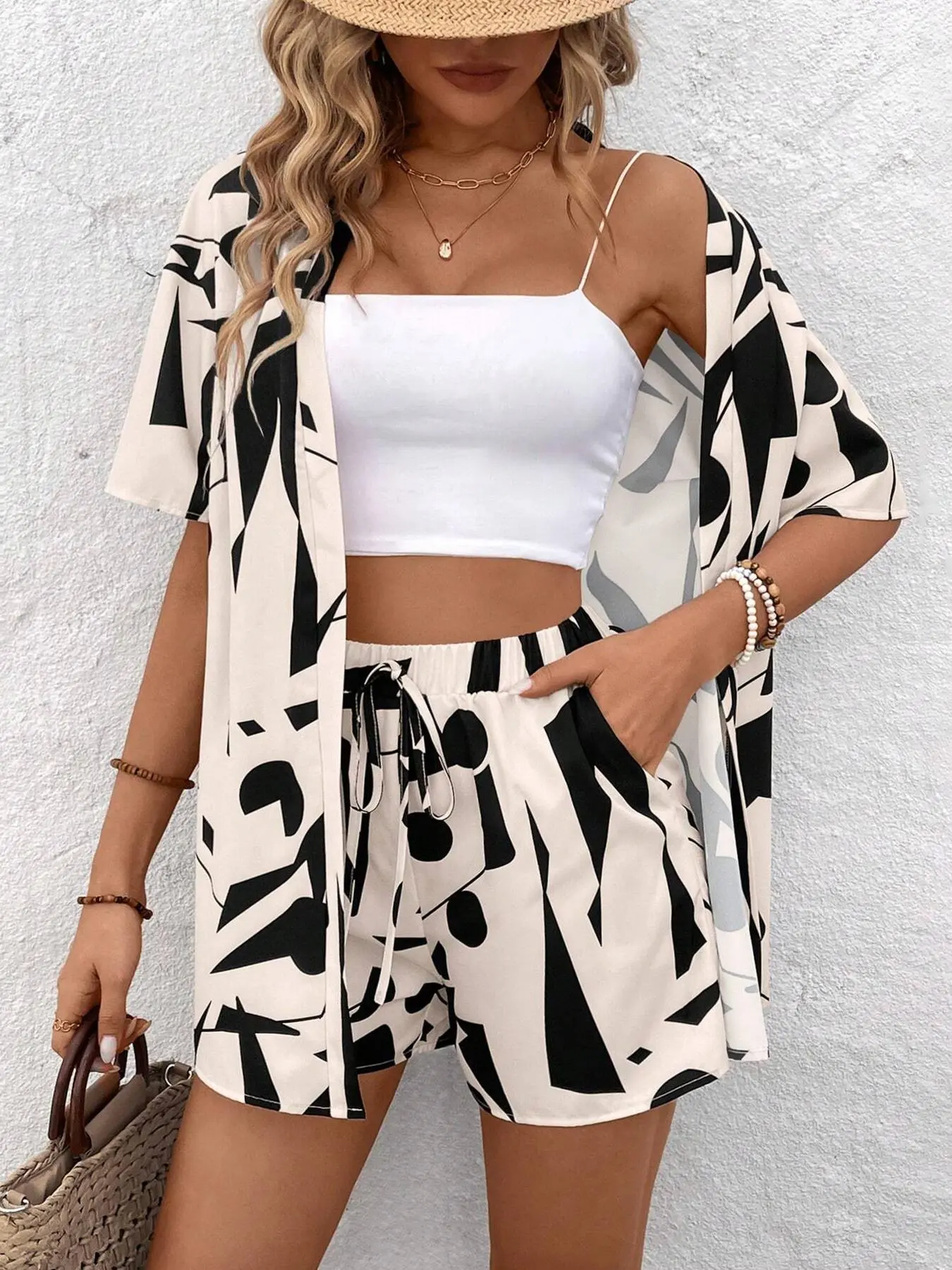 Two-piece Set Women's All Over Print Top  &   Shorts, Casual Short Sleeve Top &  Shorts, Women's Summer Outfits, Womenswear