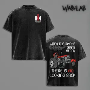 Vintage Acid Washed International Harvester T-Shirt When The Smoke Turns Black Red Tractor Graphic Tee Country Farming Blue Collar Apparel Oversized Short Sleeve Shirt For Men Women Funny Diesel Farmer Gift Western Streetwear Retro Workwear Top