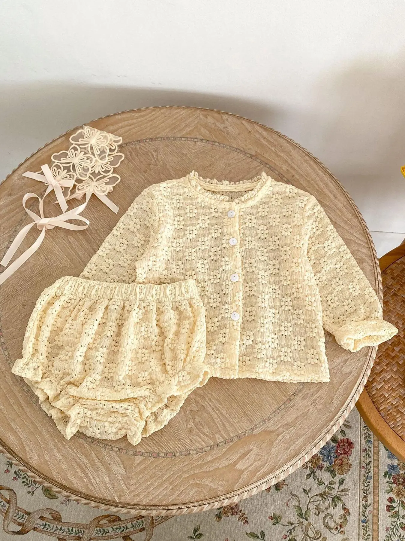 Autumn Floral Knit Round Neck Set for Girls, Knitted Set Clothes, Soft Long Sleeve Top & Bread Pants Two-Piece, Cute Style for Spring & Fall Seasons Clothing Set