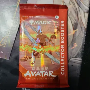Avatar: The Last Airbender - Collector/Play Booster Pack (RIPPED LIVE)