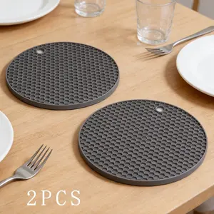 2pcs Large Silicone Honeycomb Heat Resistant Trivets, Protects Tabletops From Burns, Suitable for All Seasons, Durable Kitchen Accessories Coasters