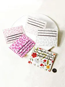 Stylish PU Pattern Mini Wallet with Keychain, Ultra-Light and Thin Travel Card Holder, Multi-Slot Design for Cards and Cash, Perfect Gift for Women, Credit Card Holder