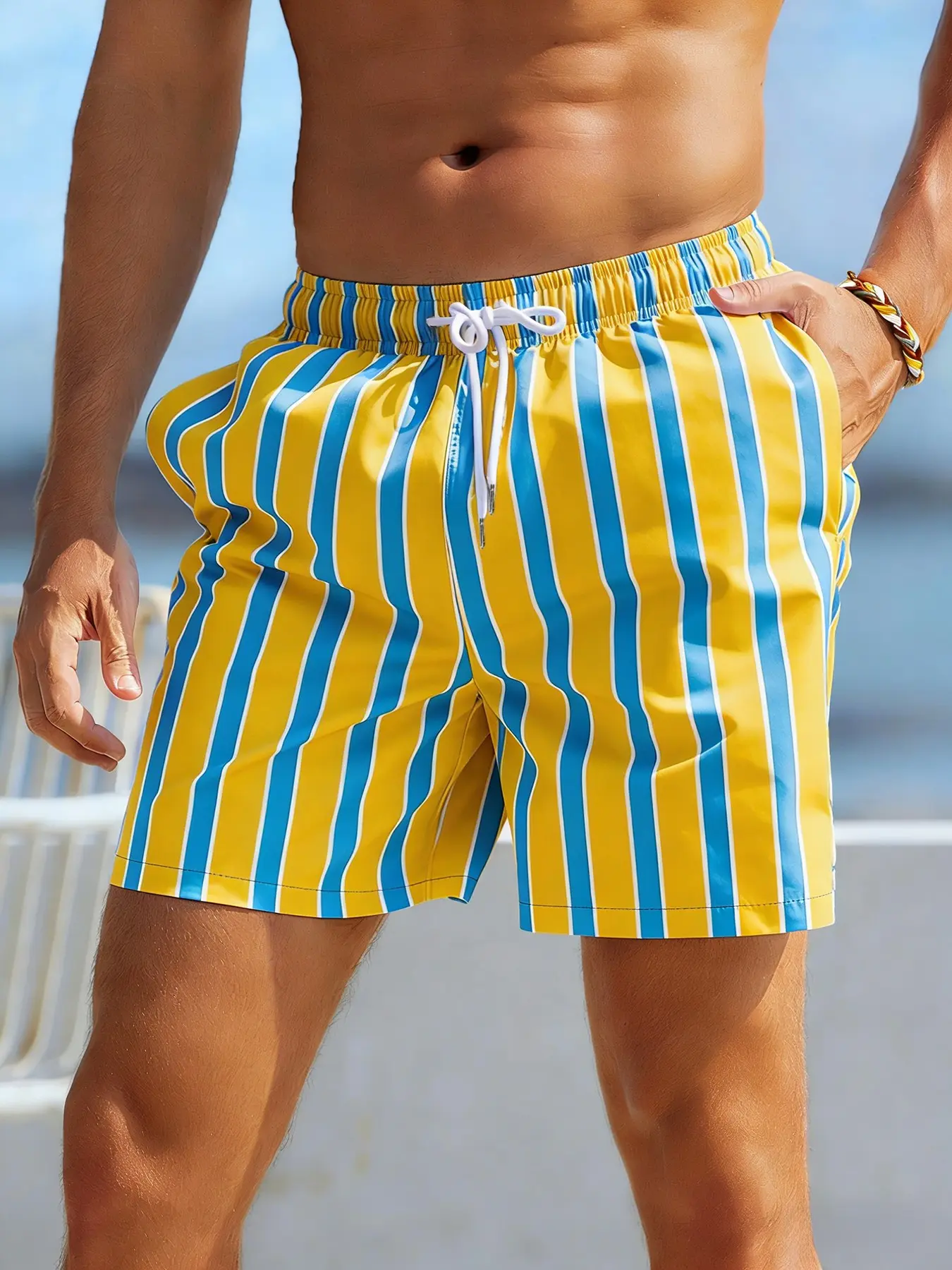 Men's Regular Fit Yellow & Blue Vertical Stripe Shorts, Casual Comfy Breathable Quick-Dry Sportswear Bottoms for Summer, Men's Casual Wear for Beach Vacation Tropical