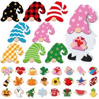 33pcs: A Gnome Standing Sign