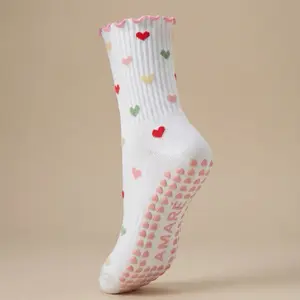 Colorful Hearts Grip socks Soft Stretchy Secure for Pilates Yoga Size 6-9 Comfy Fit