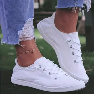 Lace-up Anti-Slip Canvas Shoes, White Low-Top Women's Casual Walking Shoes, Lightweight Skateboard Shoes