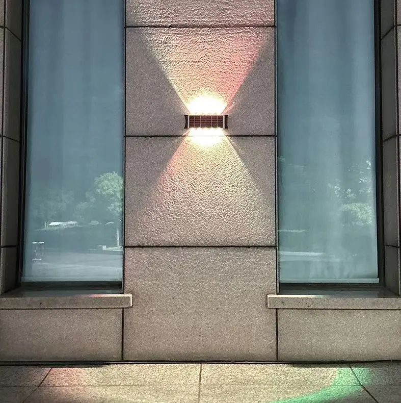 Set of 10 solar LED beads — new design, ultra-bright ambient wall lights for outdoor decoration; waterproof wall lights suitable for exterior wall washing/cleaning