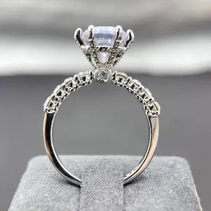 Elegant Silvery Engagement Ring with Luxury Sparkling Cubic Zirconia, Timeless Design for Wedding Promise Anniversary Holiday Gifts Bridal Ring Set Bridal Eternity Ring