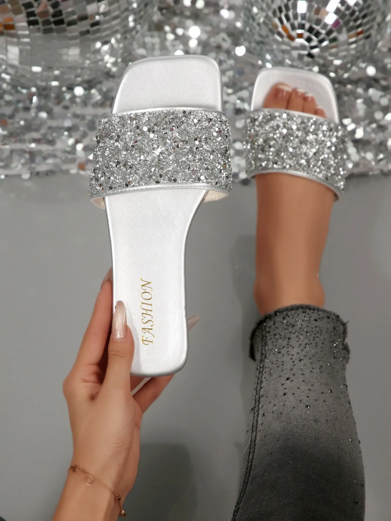Women's Sparkling Rhinestone Slip-On Sandals, Casual Slide Sandals, Fashionable Comfy Sandals, Fashionable Pu Slides, Multi-Color Versatile, Comfortable and Convenient, Perfect for Summer, Casual Summer Footwear, Fashionable Flat Sandals