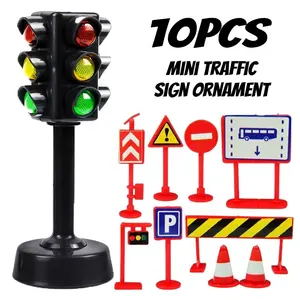 10-Piece Dollhouse Traffic Light Decoration Set, No Lighting Effects, Ideal for City Traffic Barriers, Model Photography Props, New Year Gift