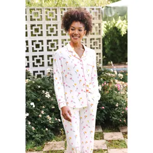 Long-Sleeved Women's Pajama Set in Tulip