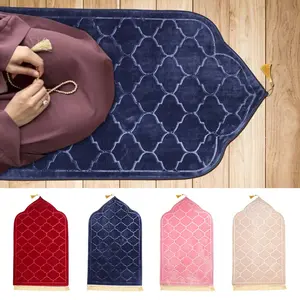 Sajdah Serenity™ – Soft Foldable Prayer Mat
