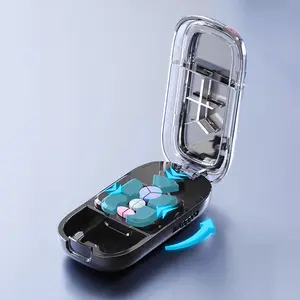 Portable tablet splitter, suitable for small and micro-sized tablets. Precisely aligns tablets and can split them into halves, thirds, quarters. Portable tablet-cutting tool for pill boxes, Vitamin organizer, Supplement organizer, pink