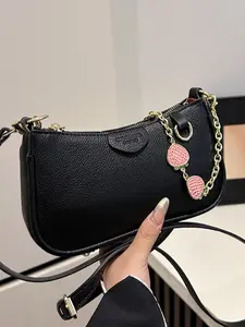 Women's Fashionable Strawberry Chain Design Crossbody Bag, Casual Versatile Solid Color Shoulder Bag for Daily Used, Trendy All-match Commuter Bag, Handbag Shoulder Bag