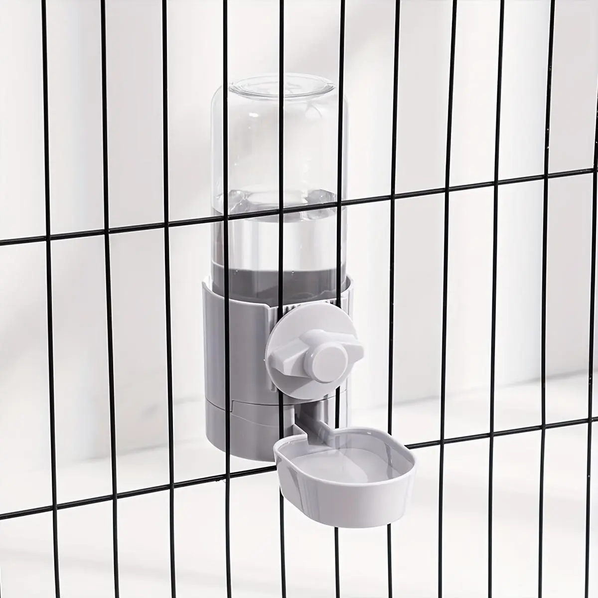 1Pc automatic dispensing pet feeder, hanging water bottle and bird feeding container, thermoplastic polyester bird cage feeding accessories, Bird Supplies