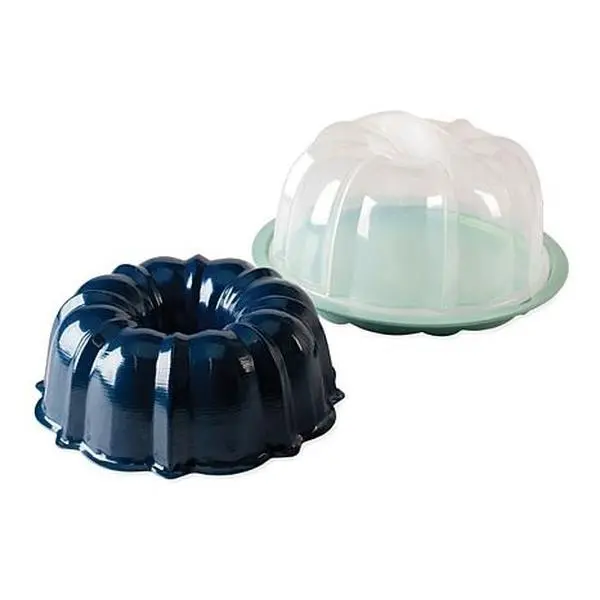 Nordic Ware Bundt Pan with Translucent Cake Keeper
