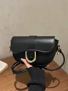 Trendy Saddle Bag for Women, Versatile Crossbody Shoulder Bag, Perfect for Daily Commute, Birthday Party, Fashionable Accessory