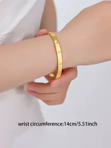 European and American Fashion Luxury Rhinestone Eight-Point Star Stainless Steel Bracelet, Perfect Gift for Valentine's Day and Mother's Day