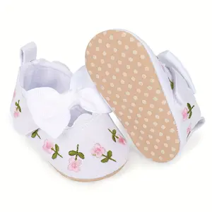 Newborn Baby Girl Dress Shoes with Bowknot, Embroidered Design, Lightweight Soft Sole, Perfect for Baby's First Steps, Ideal Princess Wedding Shoes