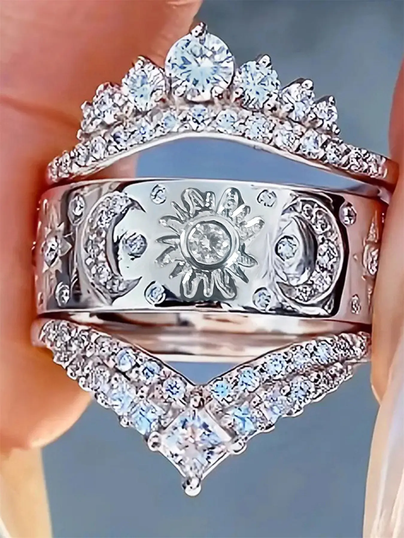 1 PC Luxury Cubic Zirconia Sparkling Zircon Inlay Ring Beautiful Rings For Women For Wedding Engagement Party Jewelry Valentine's Day Gift Engagement Rings