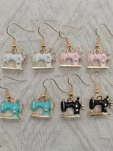 Fashion Sewing Machine Earrings, 18k Gold Plated Alloy, Plastic Puzzle Design, Elegant and Cute, Suitable for Daily Wear and Gifts