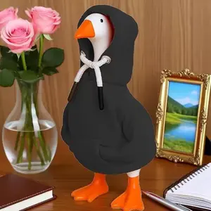 Mini Porch Goose Hoodie, Magnetic Keychain Statue, Desktop Decoration, Cute Animal Accessory, Perfect Gift for Gosling Lovers