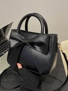 Simple   sweet pink bow handbag, three-dimensional large bow decorated handbag crossbody bag, niche design  fashionable  exquisite  casual and versatile, suitable for daily travel, shopping  dating, etc., Elegant minimalist handbag