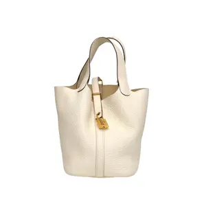 Pre-owned HERMÈS 【Alea】HERMES Picotin 18 Craie(I2) Clemence P216955199