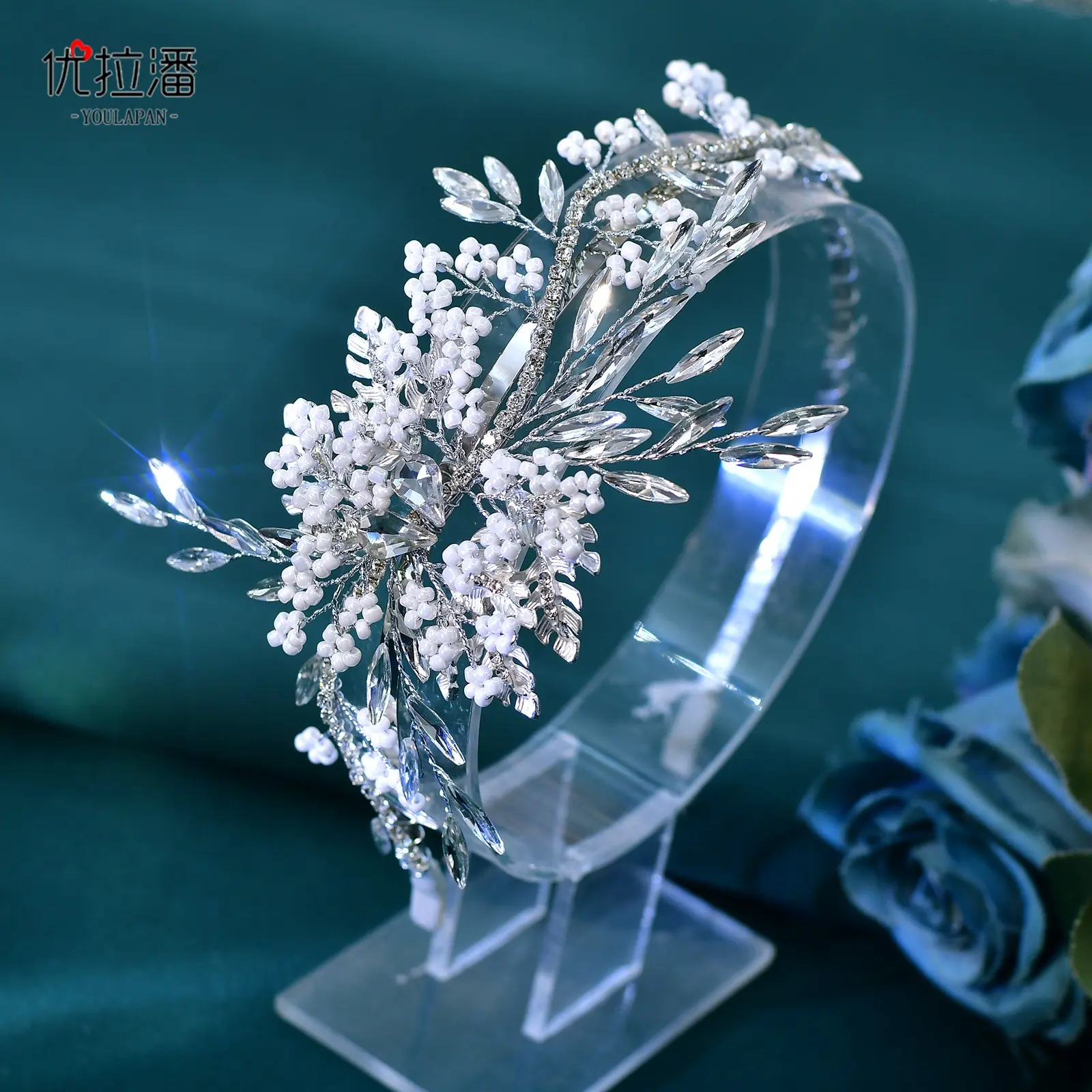 Silver hair accessory HP986
