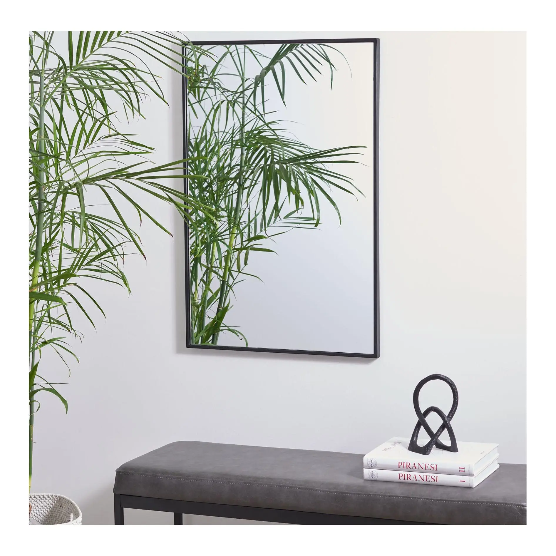 Safavieh Yesmi 24" Mirror Safavieh Yesmi 24" Mirror