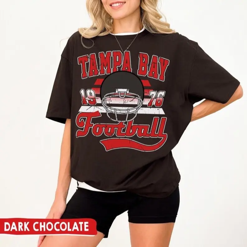 Gift For Her, Gift For Him, Buccaneers Gifts, Gift For Fan, Vintage Buccaneers, Tampa Bay Football Crewneck Tee T Shirt