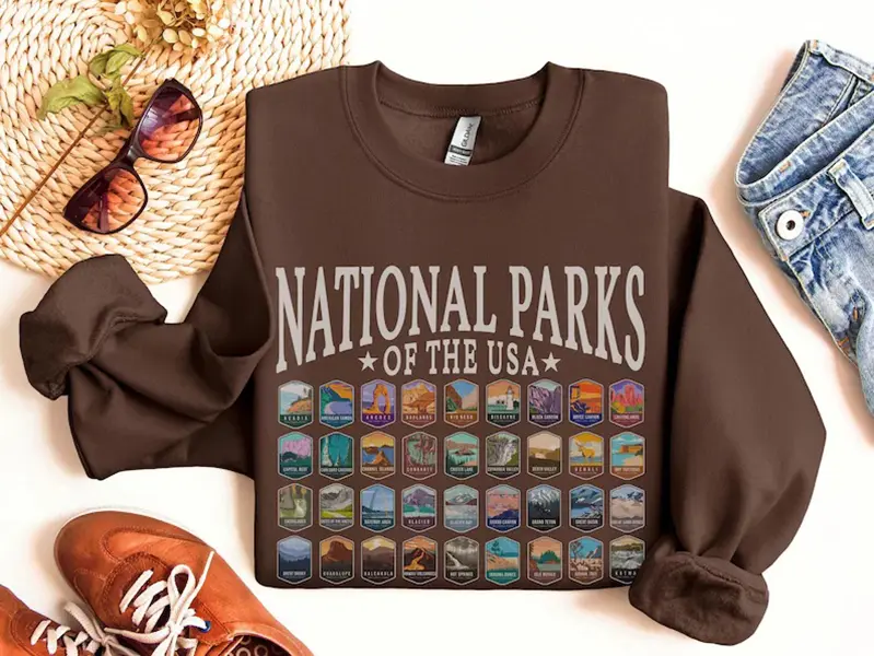 National Parks Sweatshirt - Unisex Crewneck Long Sleeve Spandex Shirt for Family Trip - Comfortable and Elegant Nature Lover Gift