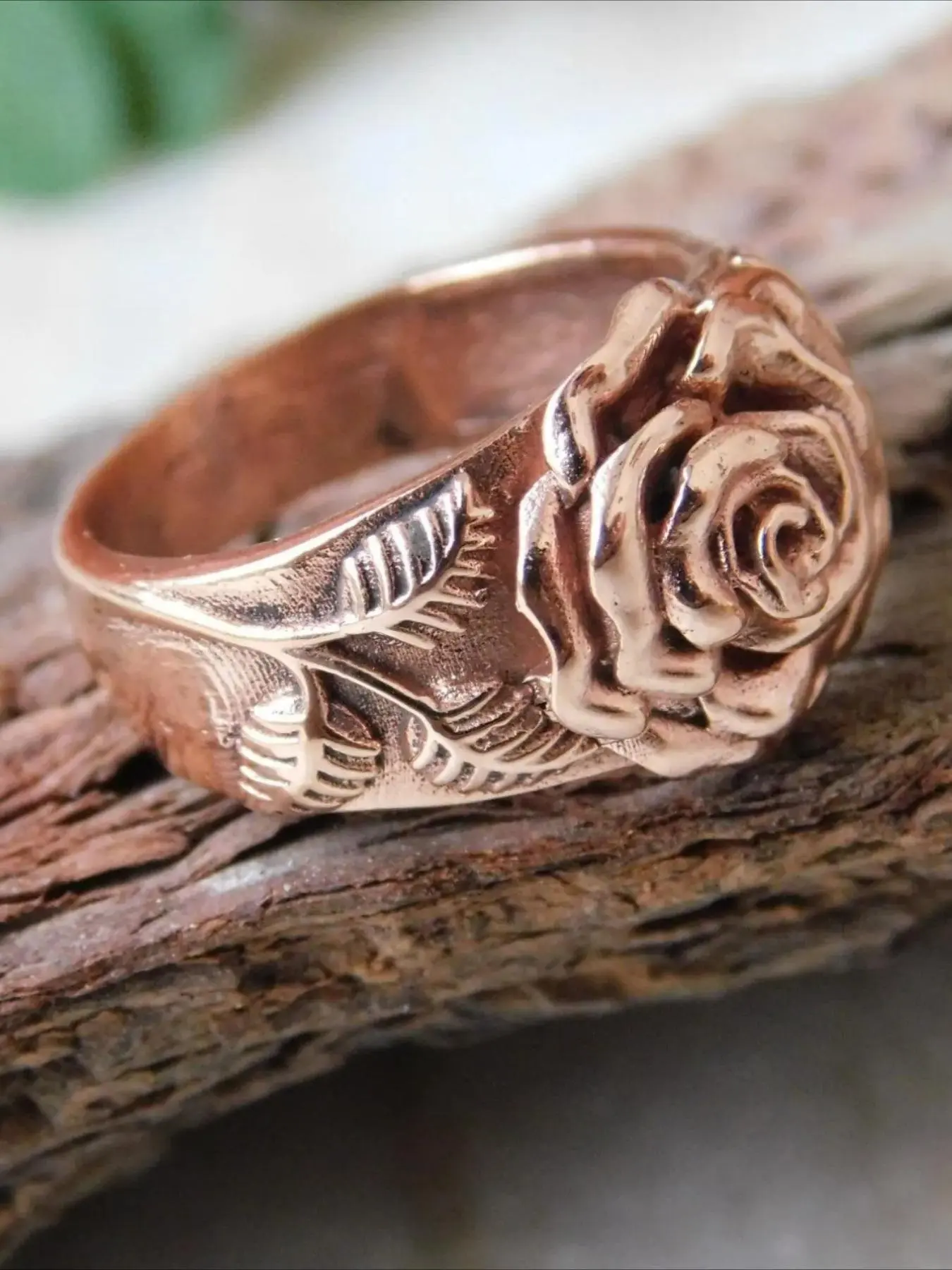 Vintage Three-dimensional Rose Relief Ring, Rose flower ring, Copper Color Niche Design, Daily Versatile Handmade Gift for Girls, Unique Gift, Perfect for Daily Wear, Travel, Vintage Rings Jewelry, Boho Style Rings