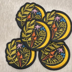 5pcs Embroidered Fern Leaves Mushroom Lily Patch Stickers Backing Adhesive Iron or Sew on Patches For Clothes Backpack Canvas Bag Jacket Baseball Cap Decoration Accessories DIY Gifts