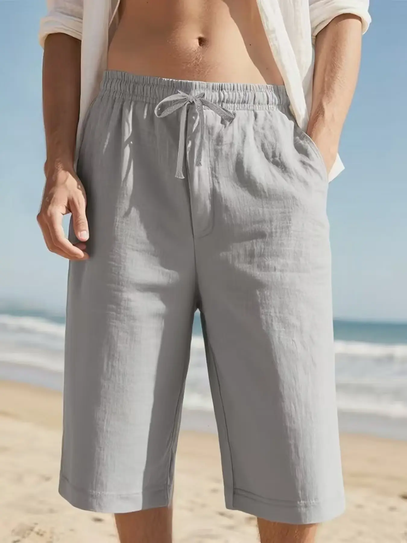 Men's casual linen shorts, Casual Summer Outdoor, Casual Streetwear Shorts, Cropped, three-quarter length, elastic drawstring waist, side pocket design, lightweight breathable fabric, loose fit. Perfect for beach vacations, summer outings