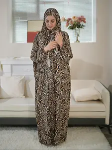 Women's Leopard Print Long Sleeve Abaya with Scarf, Modest Casual Muslim Clothing for Daily Wear, Ladies Islamic Clothing for All Seasons, Modesty Muslim Clothing