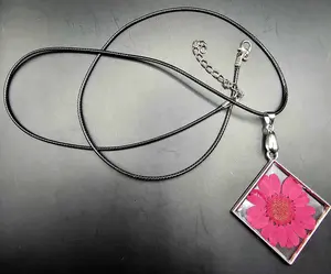 Flower necklace