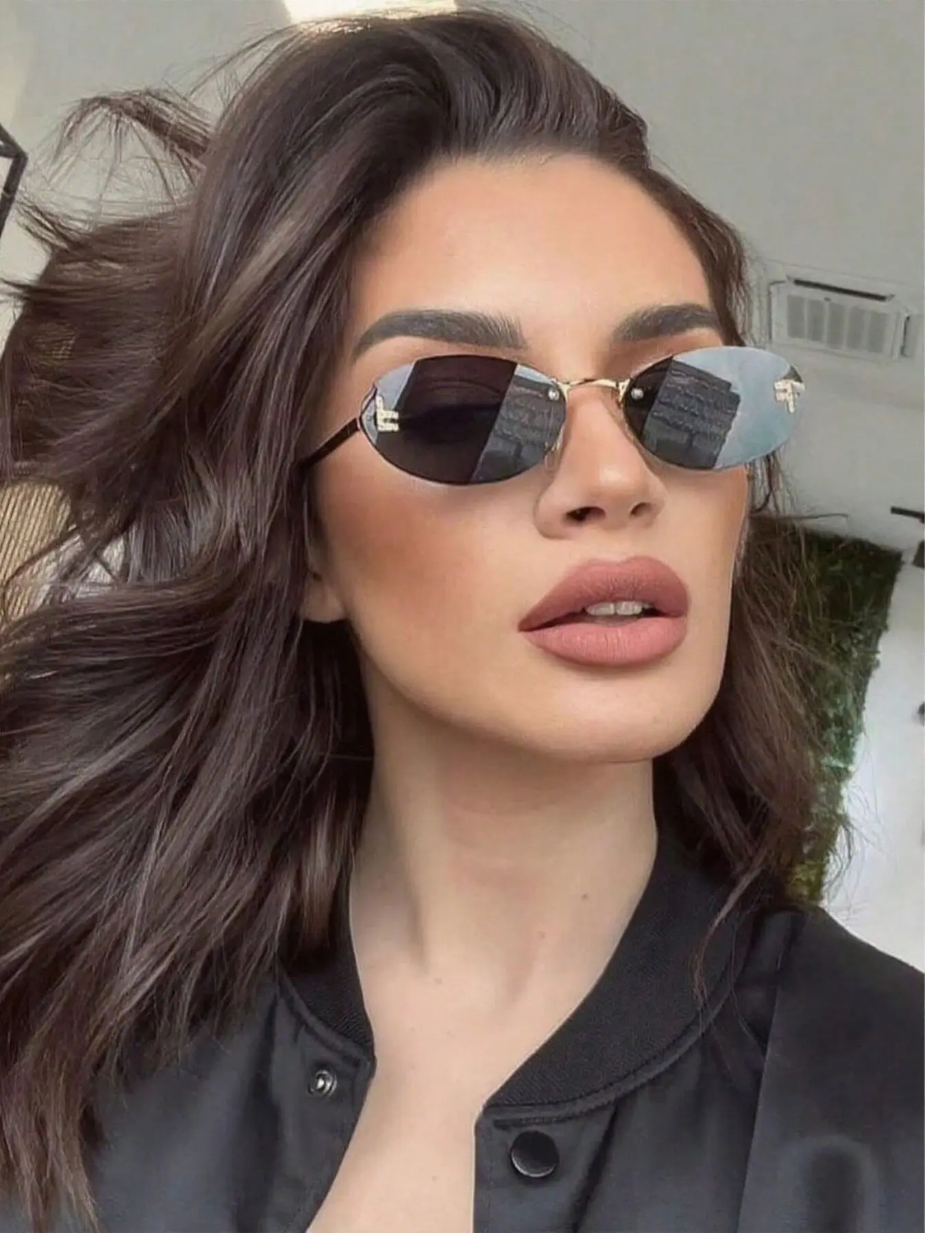 Women's Fashion Glasses, Casual Stylish Glasses, Trending Glasses, Metal Letter Decor, Retro Trendy Design, Versatile Elegant Style, Perfect for Daily Wear, Street Photography, Vacation, Beach Accessories, Beach Eyewear, Trendy Fashion Shades
