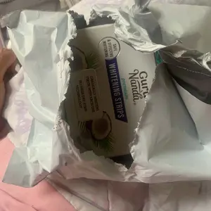 Product Review of GuruNanda Whitening Strips, 7-day treatment (7 Packets - 2 Strips per pack) - Non-Slip, Dry Strip Technology from k**a