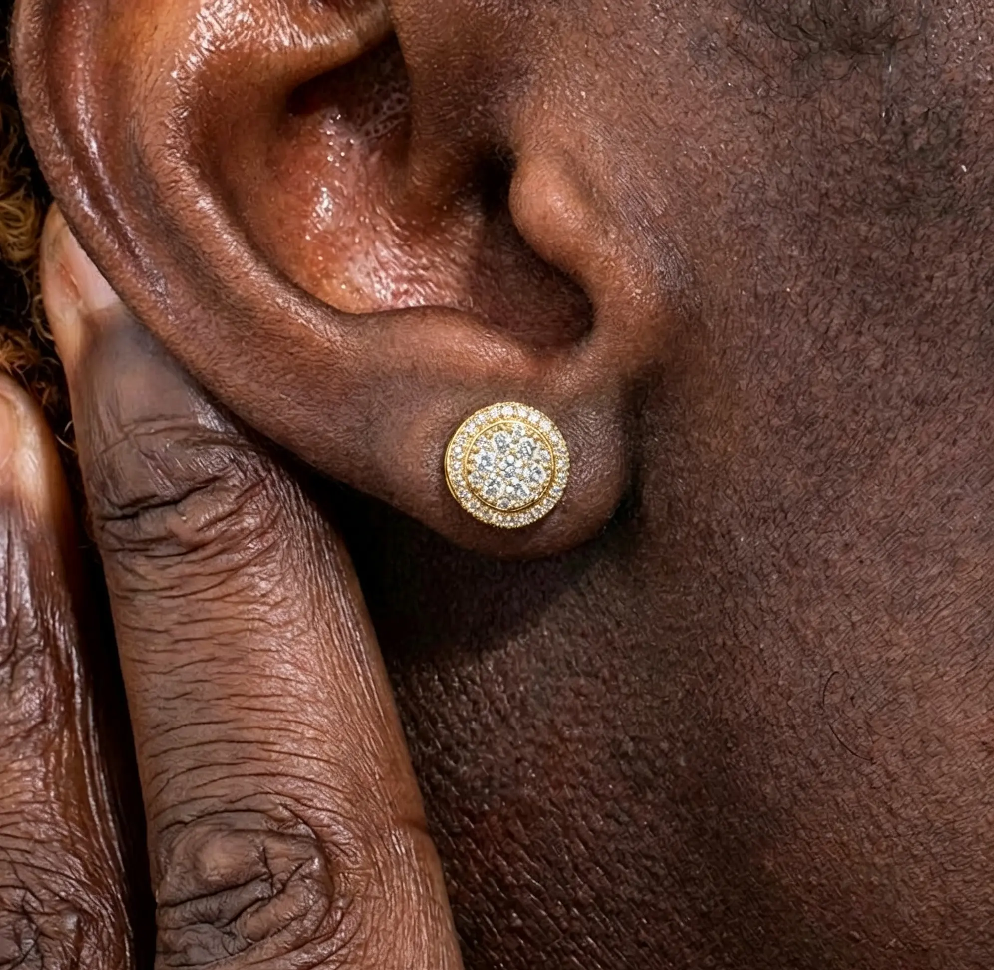 Round Circle Stud Earrings for Men,  Hip Hop Iced Out Earrings Men Women Studs, Hypoallergenic Jewelry Gift