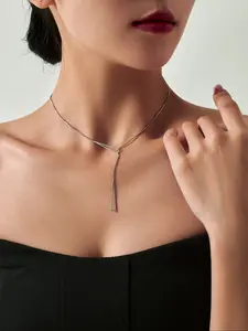 Women's Adjustable Triangle Copper Choker Necklace, Minimalist Chain, Drawstring Stretch Design, Geometric Element Fashion Jewelry for All Seasons