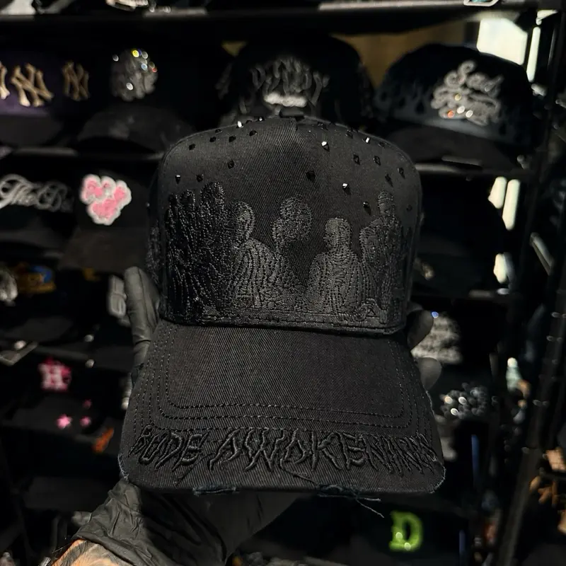 la última cena Snapback Hat with Embroidered Design and Adjustable Fit for Stylish Outfits