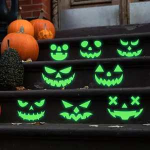 Luminous pumpkin emoji Halloween fluorescent luminous wall sticker living room bedroom bathroom bathroom study window wall self-adhesive holiday decoration sticker