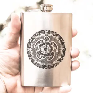 8oz Tribal Turtle Flask L1