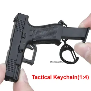 Mini Tactical Pistol Shape Car Keychain for Men Portable Decorations Detachable Keyring Realistic Model Toy Bag Accessories